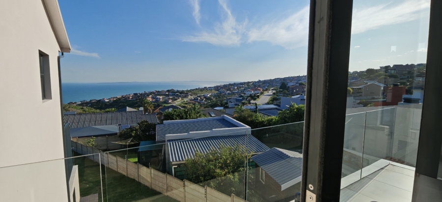 4 Bedroom Property for Sale in Dana Bay Western Cape